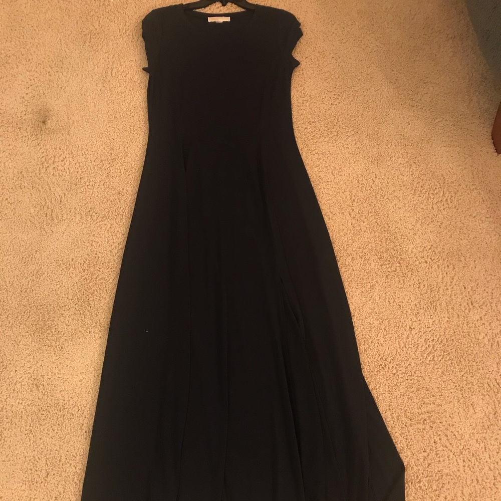 Navy long formal dress with a slit.